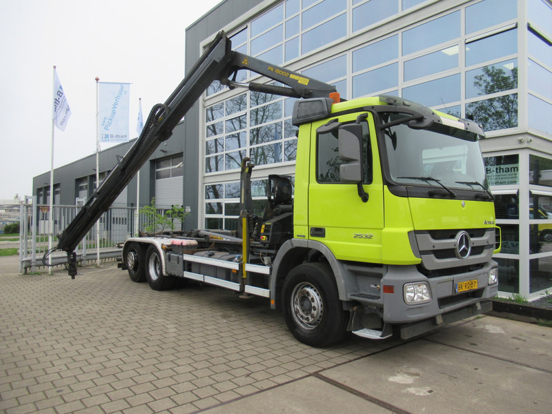 Mercedes-Benz Actros 2532 LTNLA 6X2 Hooklift + Crane, Haak - Kraan - 吊钩升降车, 起重车:图3 Mercedes-Benz Actros 2532 LTNLA 6X2 Hooklift + Crane, Haak - Kraan - 吊钩升降车, 起重车:图3