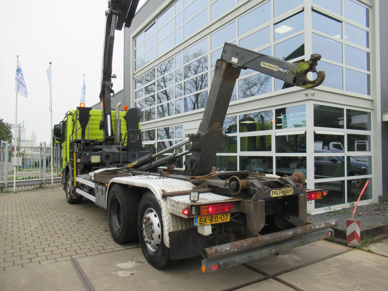 Mercedes-Benz Actros 2532 LTNLA 6X2 Hooklift + Crane, Haak - Kraan - 吊钩升降车, 起重车:图5 Mercedes-Benz Actros 2532 LTNLA 6X2 Hooklift + Crane, Haak - Kraan - 吊钩升降车, 起重车:图5