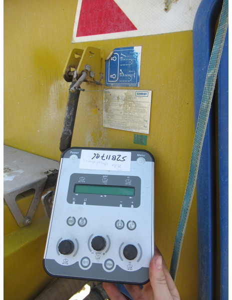 NIDO STRATOS B11K-24 PCXN350 1,1M3 + 500L Rotopower Salzstreuer Salt Spreader Zoutstrooier - 撒沙机/ 撒盐机:图5 NIDO STRATOS B11K-24 PCXN350 1,1M3 + 500L Rotopower Salzstreuer Salt Spreader Zoutstrooier - 撒沙机/ 撒盐机:图5