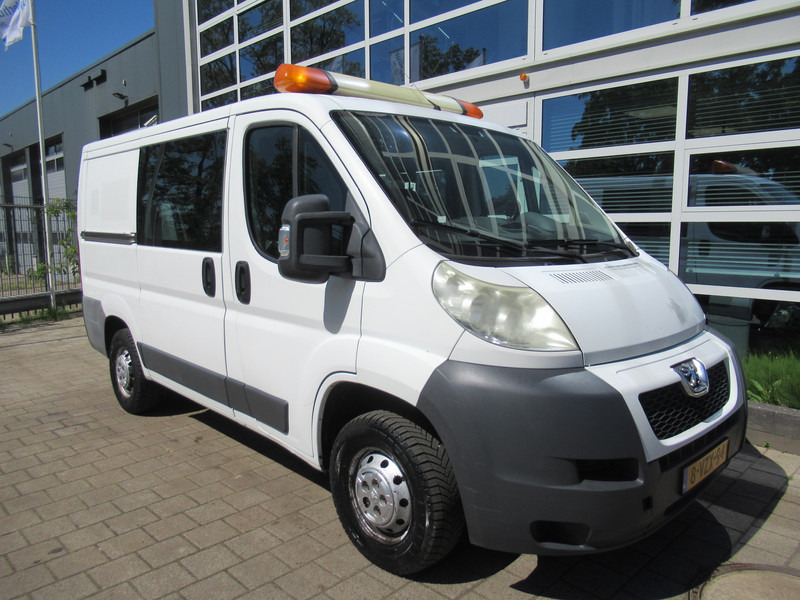 Peugeot Boxer 330 2.2 HDI 96KW L1H P+ DOKA Dubbelcabine AIRCO - 紧凑型面包车, 康比货车:图3 Peugeot Boxer 330 2.2 HDI 96KW L1H P+ DOKA Dubbelcabine AIRCO - 紧凑型面包车, 康比货车:图3