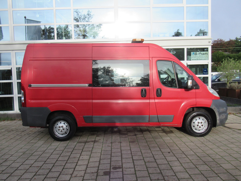 Peugeot Boxer 330 2.2 HDI 96KW L2H2 Dubbelcabine P+ DOKA - 紧凑型面包车, 康比货车:图3 Peugeot Boxer 330 2.2 HDI 96KW L2H2 Dubbelcabine P+ DOKA - 紧凑型面包车, 康比货车:图3