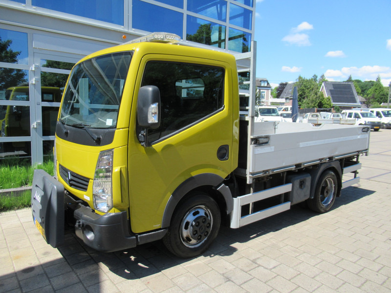 Renault Maxity 2.5DCi 107KW Airco Open laadbak Twist Lock - 平板货车:图2 Renault Maxity 2.5DCi 107KW Airco Open laadbak Twist Lock - 平板货车:图2