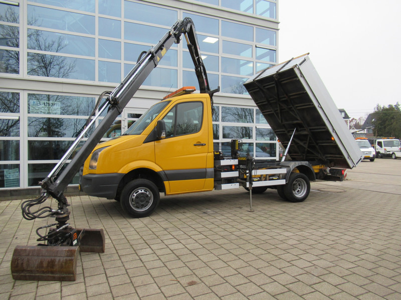 Volkswagen Crafter 50 2.5TDI 80KW HIAB 033 B-2 + Kipper Tipper - 翻斗车, 起重车:图3 Volkswagen Crafter 50 2.5TDI 80KW HIAB 033 B-2 + Kipper Tipper - 翻斗车, 起重车:图3
