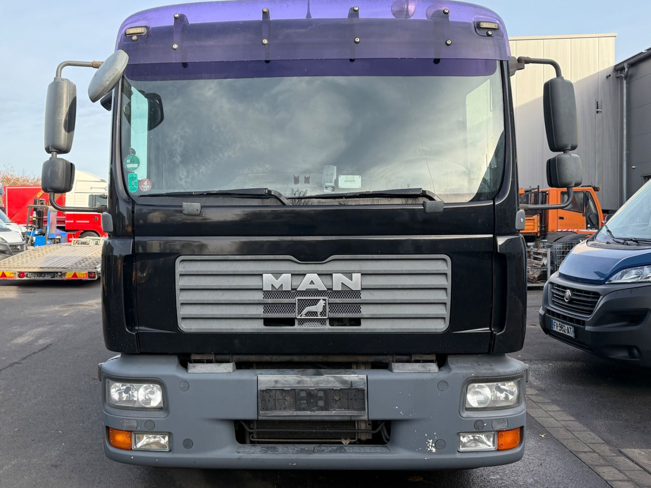 MAN TGL 8.210BL Moetefindt Doppelstock, Klima, Winde - 自动转运卡车:图4 MAN TGL 8.210BL Moetefindt Doppelstock, Klima, Winde - 自动转运卡车:图4