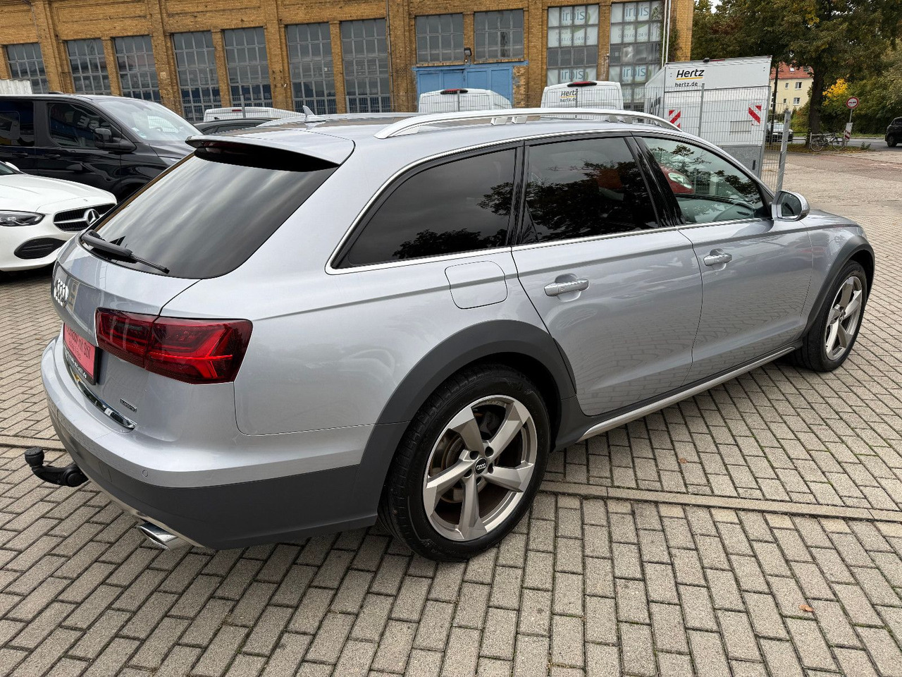 Audi A6 Allroad quattro 3.0 TDI LED LASER NAVI ALCANT - 旅行车:图4 Audi A6 Allroad quattro 3.0 TDI LED LASER NAVI ALCANT - 旅行车:图4
