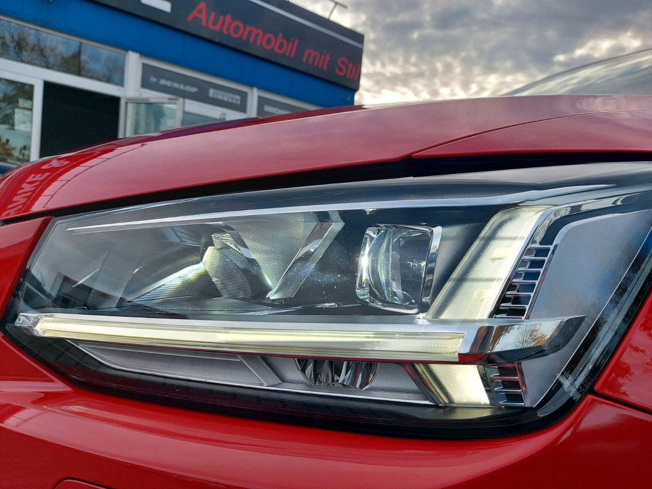 Audi Q2 40 TFSI quattro sport LED Leder Kamera AHK - 越野车:图2 Audi Q2 40 TFSI quattro sport LED Leder Kamera AHK - 越野车:图2