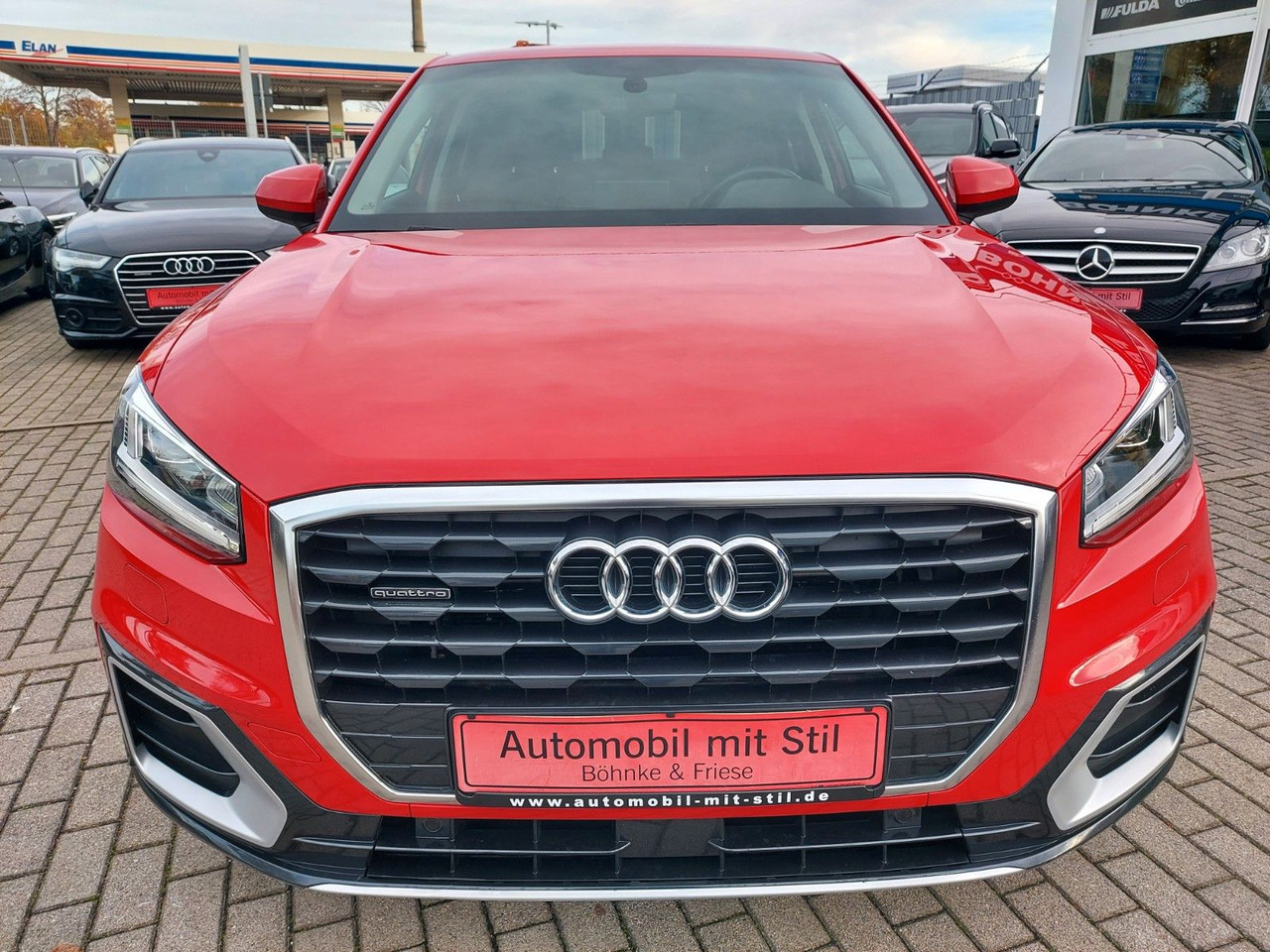 Audi Q2 40 TFSI quattro sport LED Leder Kamera AHK - 越野车:图4 Audi Q2 40 TFSI quattro sport LED Leder Kamera AHK - 越野车:图4