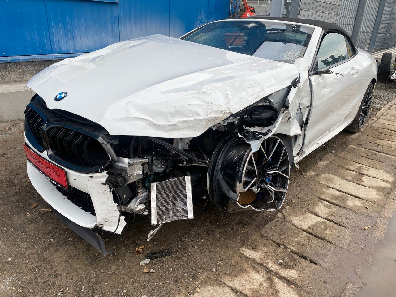 BMW M8 Baureihe M8 Cabrio Competition - 敞篷车:图5 BMW M8 Baureihe M8 Cabrio Competition - 敞篷车:图5