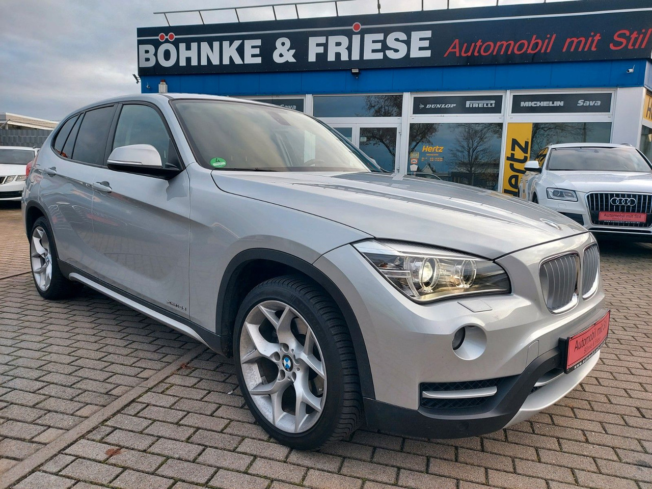 BMW X1 18 d xDrive Xenon Navi Leder AHK - 越野车:图1 BMW X1 18 d xDrive Xenon Navi Leder AHK - 越野车:图1