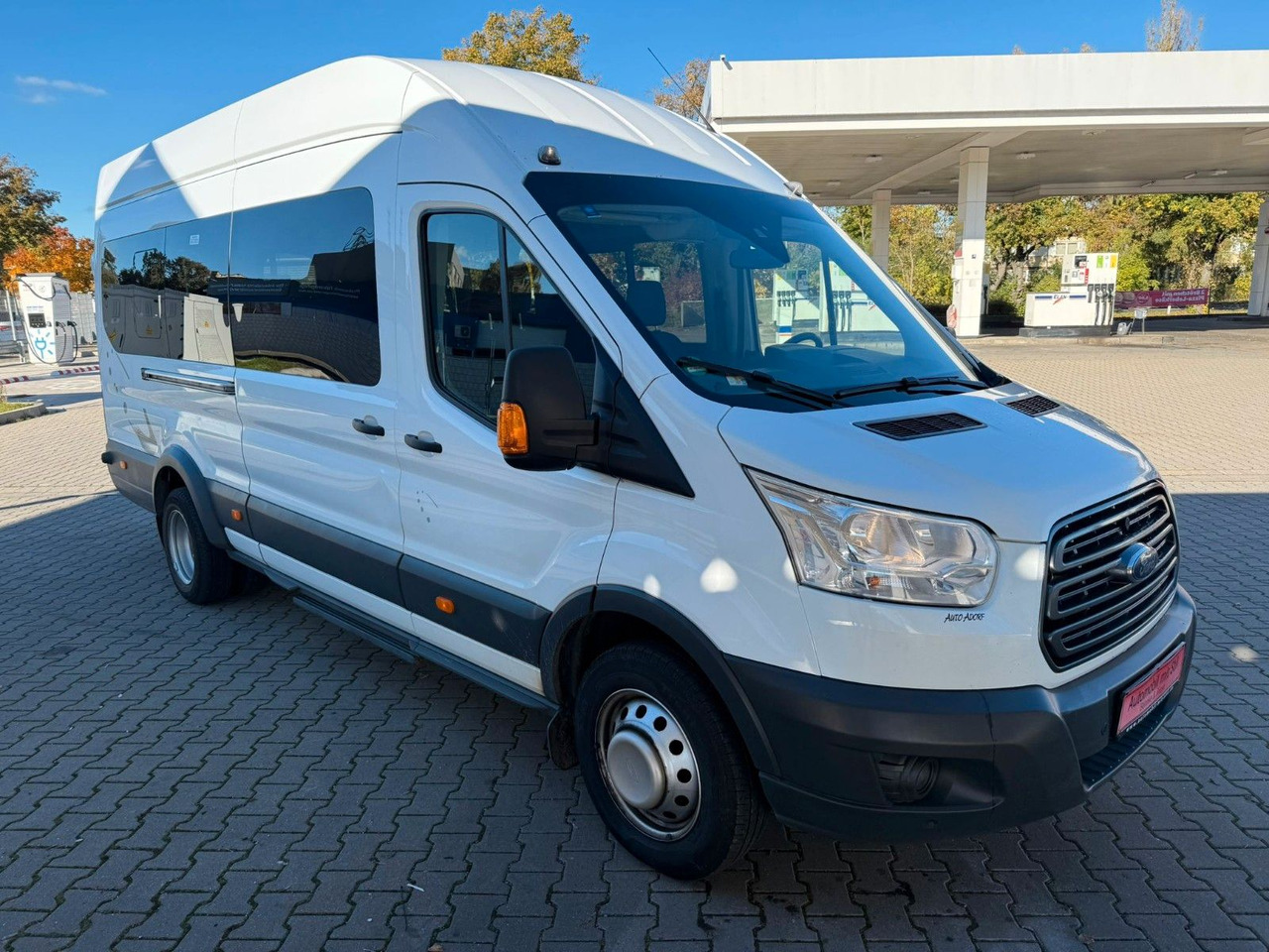 Ford Transit Bus 460 L4 Trend 17 Sitze Klima Tempom. - 小型客车:图1 Ford Transit Bus 460 L4 Trend 17 Sitze Klima Tempom. - 小型客车:图1