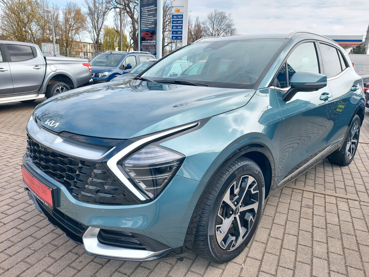 Kia Sportage Spirit AUTOMATIK LED NAVI ALCANTRA ACC - 小型客车:图3 Kia Sportage Spirit AUTOMATIK LED NAVI ALCANTRA ACC - 小型客车:图3