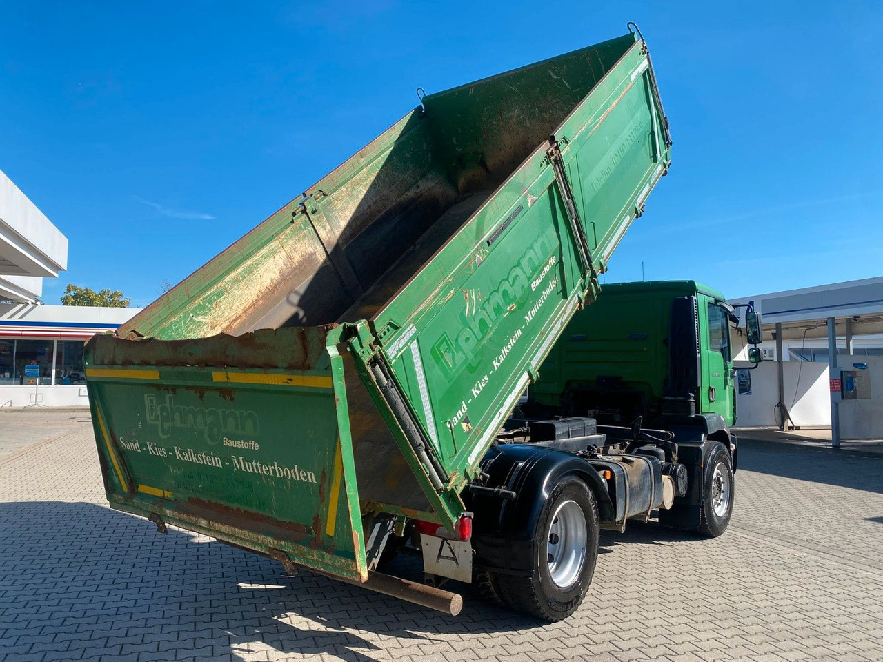 MAN TGM 18.290 4X4 ALLRAD KLIMA DREISEITENKIPPER - 翻斗车:图5 MAN TGM 18.290 4X4 ALLRAD KLIMA DREISEITENKIPPER - 翻斗车:图5