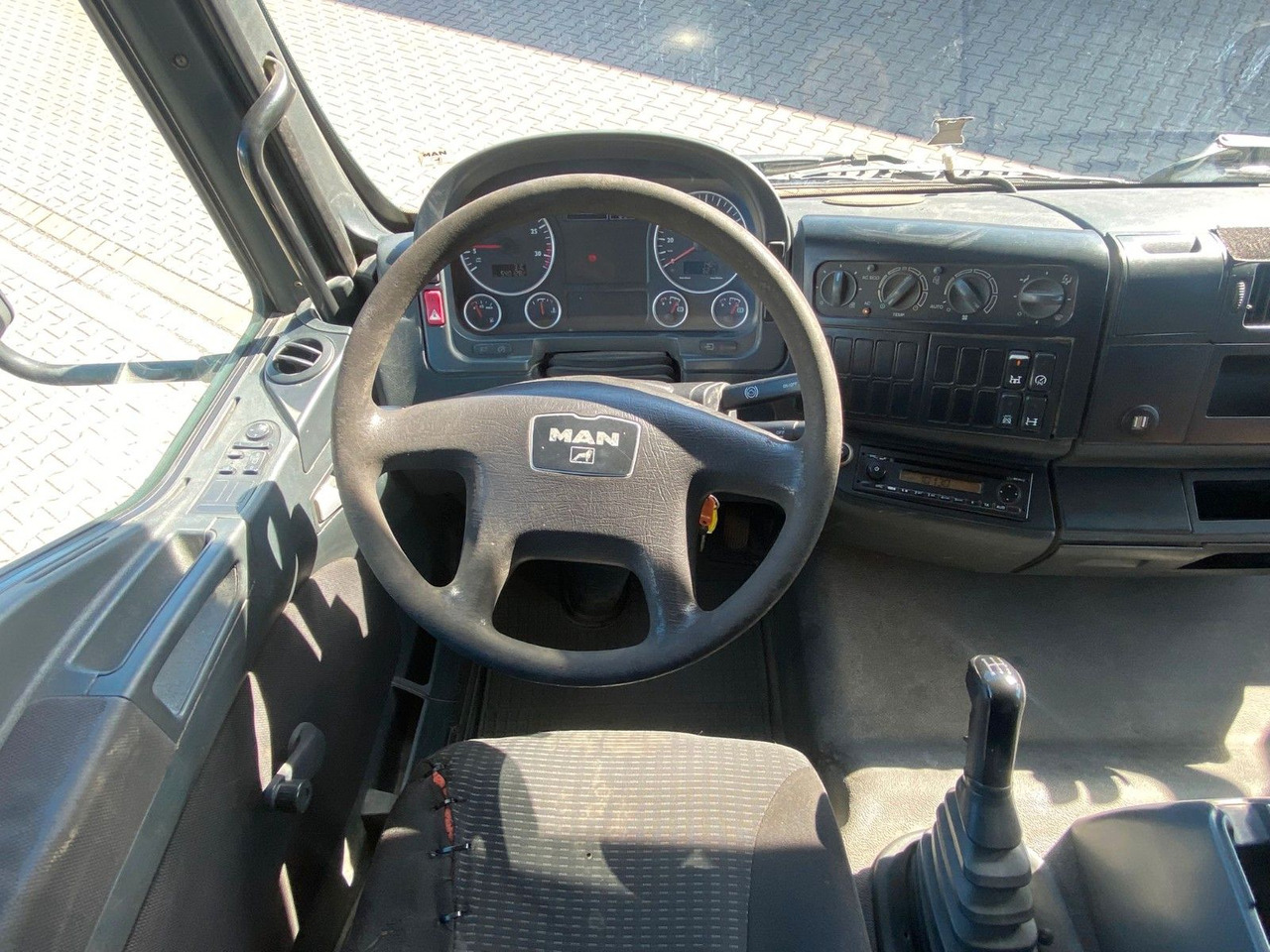 MAN TGM 18.290  4X4 ALLRAD KLIMA DREISEITENKIPPER 租赁 MAN TGM 18.290  4X4 ALLRAD KLIMA DREISEITENKIPPER：图13