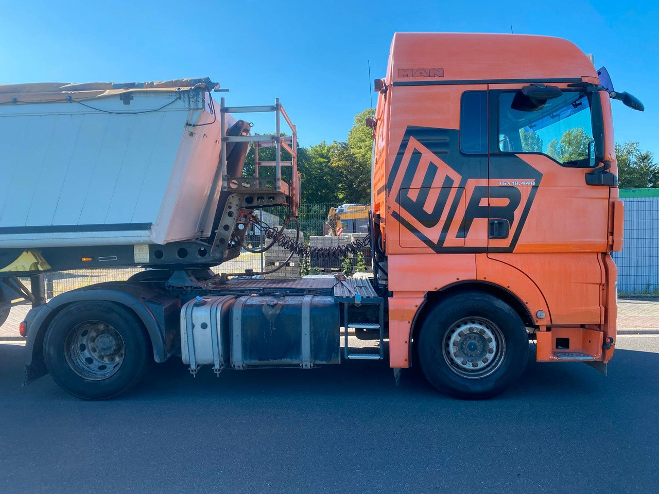 MAN TGX 18.440 4x2 KIPPHYDRAULIK - 牵引车:图1 MAN TGX 18.440 4x2 KIPPHYDRAULIK - 牵引车:图1