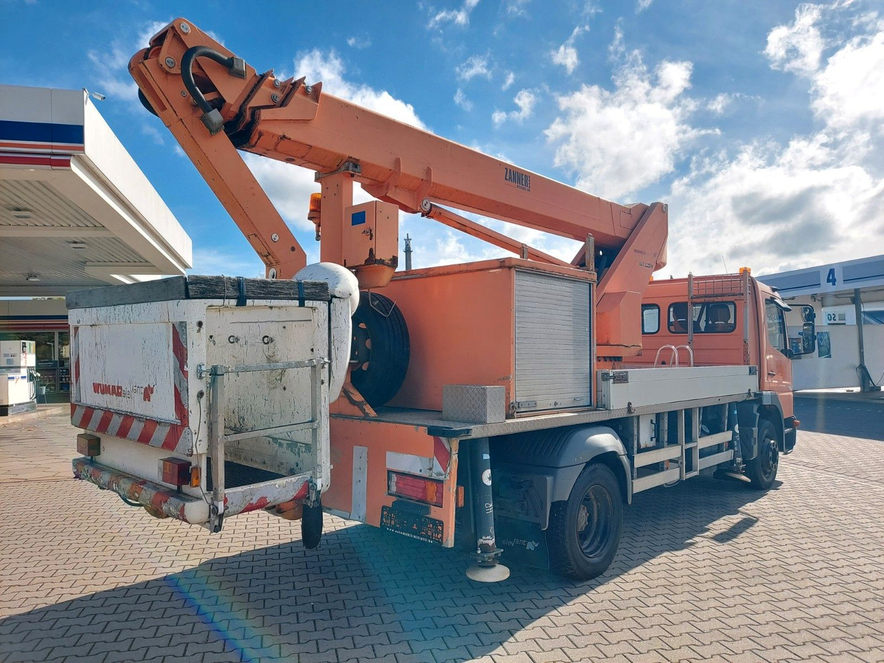 Mercedes-Benz ATEGO 1323 HUBSTEIGER WUMAG WT220H - 车载空中平台:图4 Mercedes-Benz ATEGO 1323 HUBSTEIGER WUMAG WT220H - 车载空中平台:图4