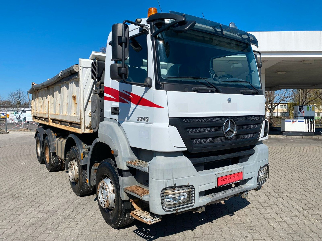 Mercedes-Benz Axor 2 C 4-Achser 3243 8x4 Kipp RETARDER MEILLER - 翻斗车:图4 Mercedes-Benz Axor 2 C 4-Achser 3243 8x4 Kipp RETARDER MEILLER - 翻斗车:图4