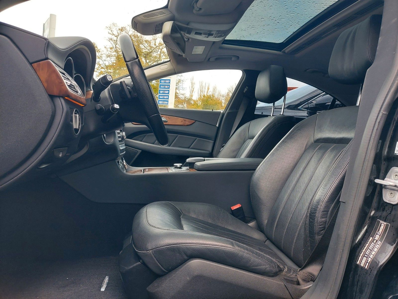 Mercedes-Benz CLS 350 CDI BE Xenon Leder Navi Sitzbelüftung - 轿车:图3 Mercedes-Benz CLS 350 CDI BE Xenon Leder Navi Sitzbelüftung - 轿车:图3