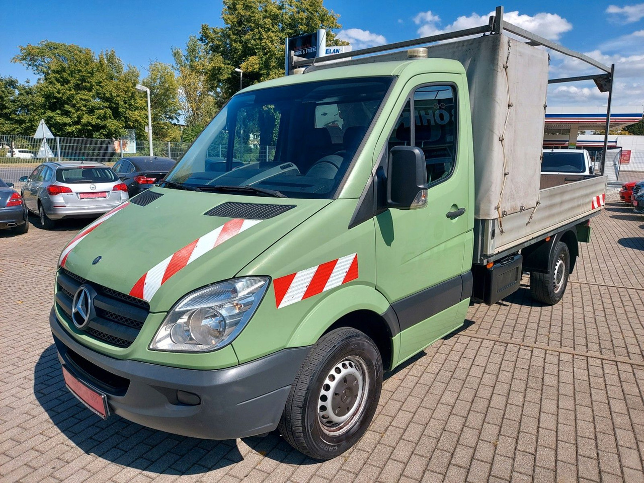 Mercedes-Benz Sprinter II Pritsche 316 Pritsche Klima Sandheiz - 侧帘货车:图5 Mercedes-Benz Sprinter II Pritsche 316 Pritsche Klima Sandheiz - 侧帘货车:图5