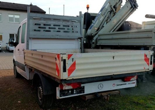 Mercedes-Benz Sprinter II Pritsche/DoKa 315 CDI AHK TÜV 27 - 平板货车, 康比货车:图3 Mercedes-Benz Sprinter II Pritsche/DoKa 315 CDI AHK TÜV 27 - 平板货车, 康比货车:图3