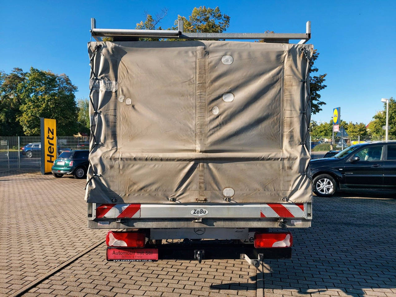 Mercedes-Benz Sprinter II Pritsche DoKa 516 4X4 Plane 6 Sitze - 侧帘货车, 康比货车:图5 Mercedes-Benz Sprinter II Pritsche DoKa 516 4X4 Plane 6 Sitze - 侧帘货车, 康比货车:图5