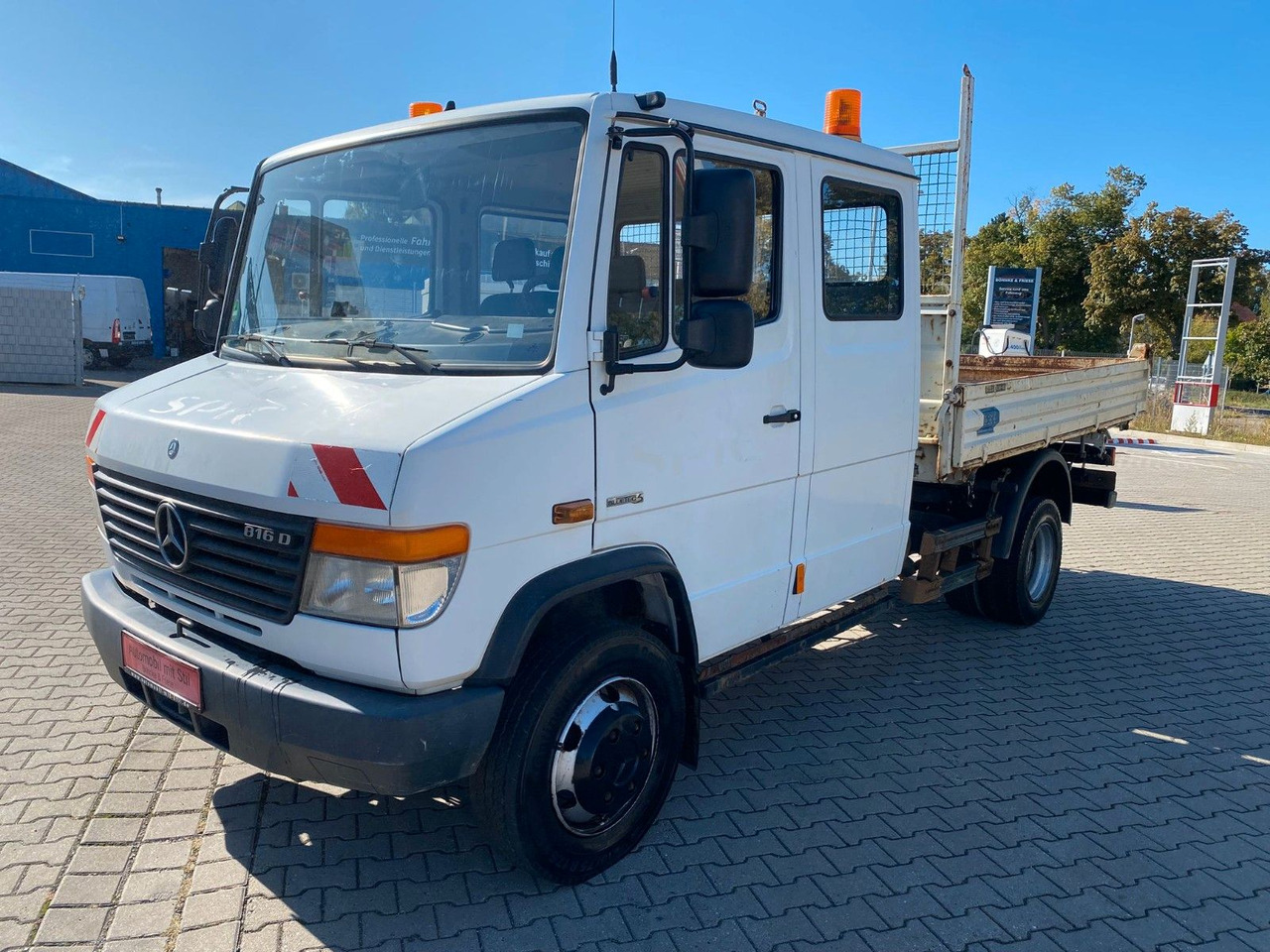 Mercedes-Benz VARIO 816D Doka 3 Seiten Kipper Meiller - 翻斗货车, 康比货车:图3 Mercedes-Benz VARIO 816D Doka 3 Seiten Kipper Meiller - 翻斗货车, 康比货车:图3