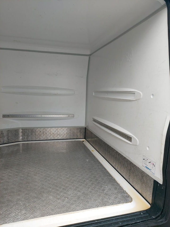 Mercedes-Benz Vito 116 CDI Lang Kühler Cooler KERSTNER 220V - 冷藏货车:图5 Mercedes-Benz Vito 116 CDI Lang Kühler Cooler KERSTNER 220V - 冷藏货车:图5