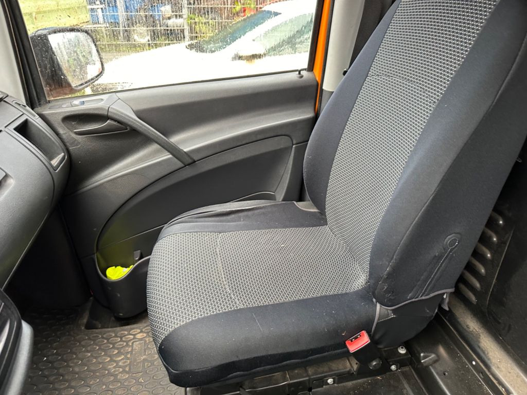 小型巴士, 小型客车 Mercedes-Benz Vito Kasten 4x4 113 CDI lang AUTOMATIK EURO5：图13