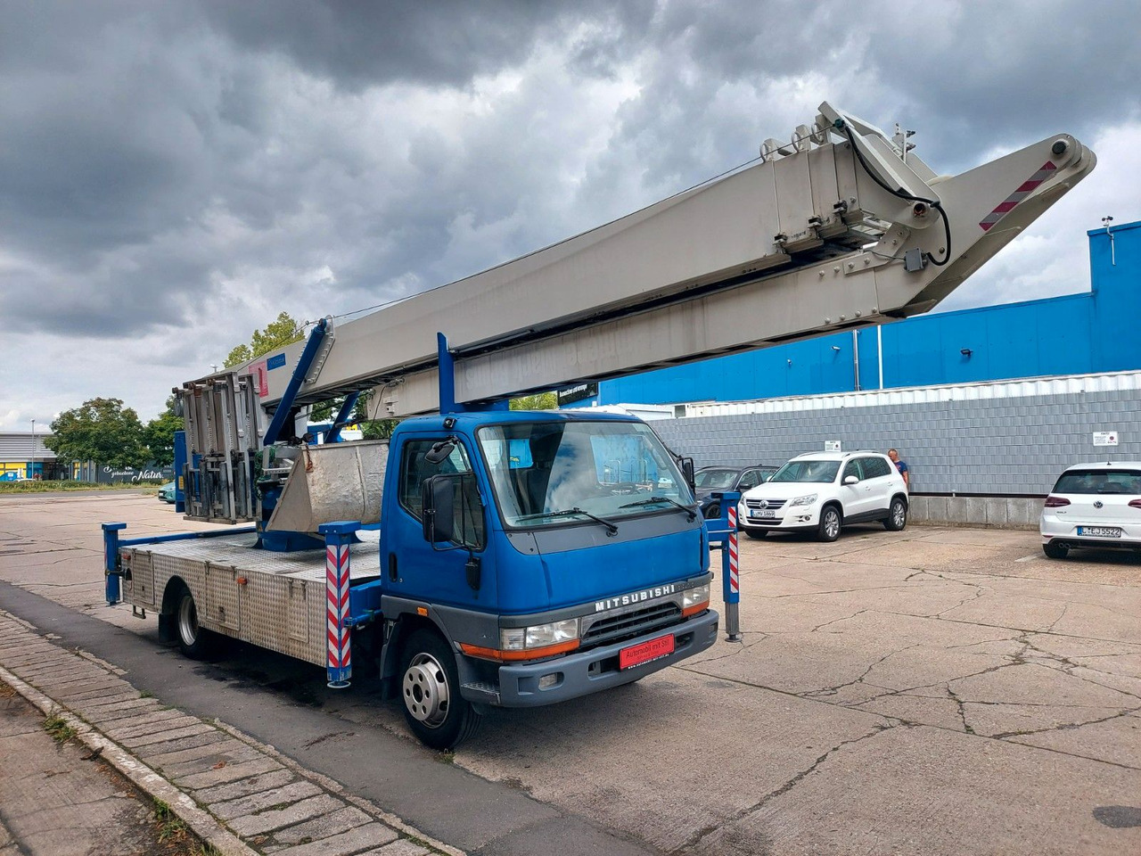Mitsubishi CANTER DACHDECKER KLAAS AUTOKRAN - 移动式起重机:图2 Mitsubishi CANTER DACHDECKER KLAAS AUTOKRAN - 移动式起重机:图2