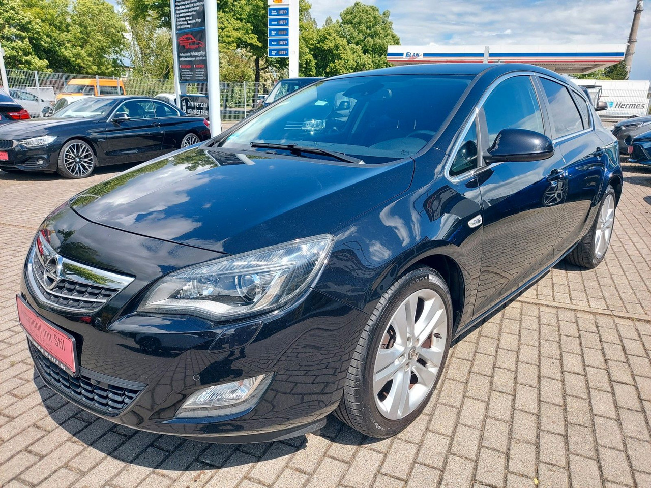Opel Astra J Lim. 5-trg. Innovation Xenon Navi Sitzhe - 轿车:图4 Opel Astra J Lim. 5-trg. Innovation Xenon Navi Sitzhe - 轿车:图4