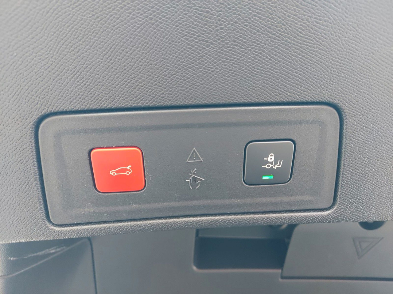 Peugeot 508 Allure Pack Autom. ACC Leder Spurassist - 轿车:图3 Peugeot 508 Allure Pack Autom. ACC Leder Spurassist - 轿车:图3