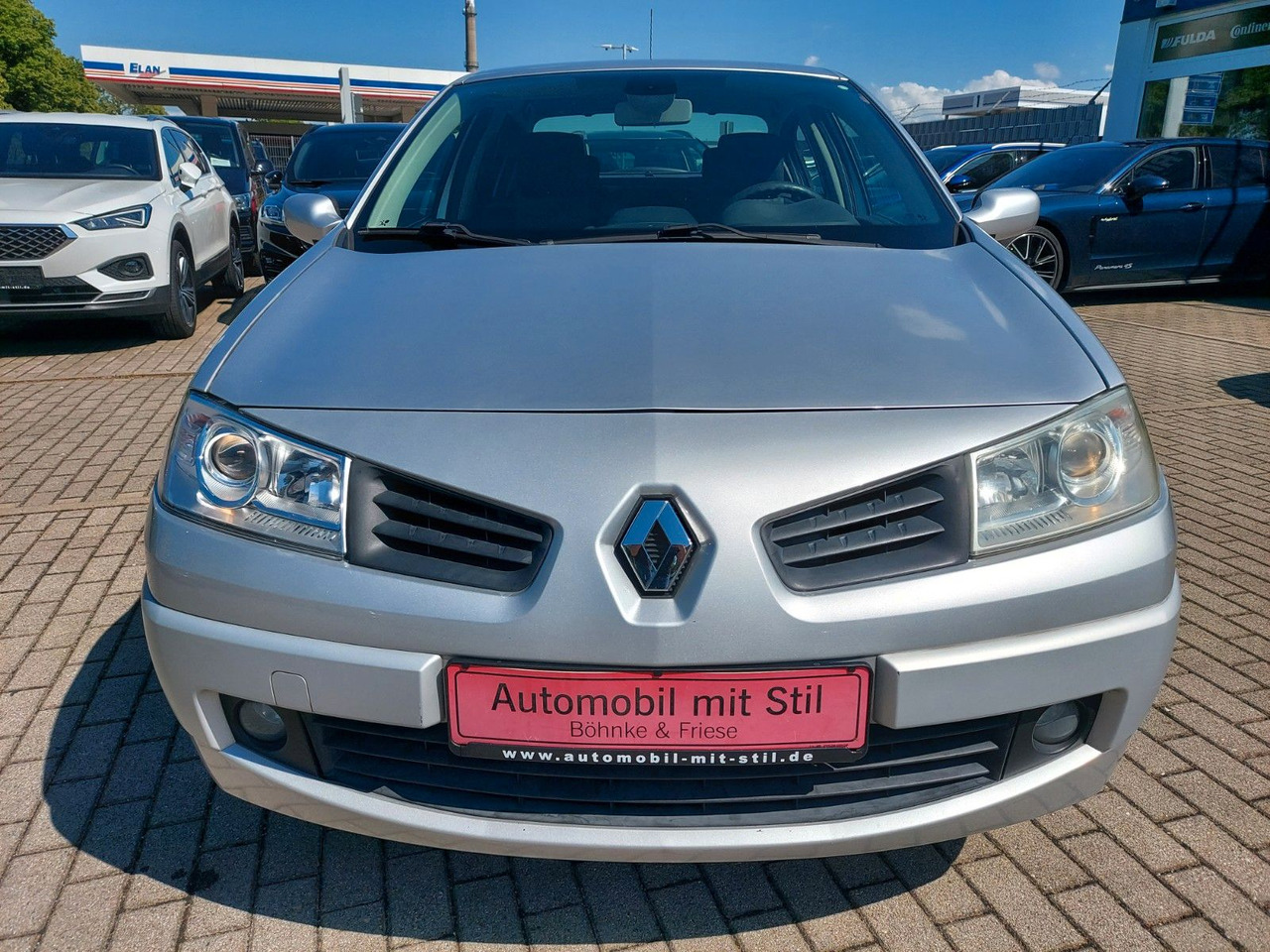 Renault Megane II Classic Lim. Avantage Klima Allwetter - 轿车:图2 Renault Megane II Classic Lim. Avantage Klima Allwetter - 轿车:图2