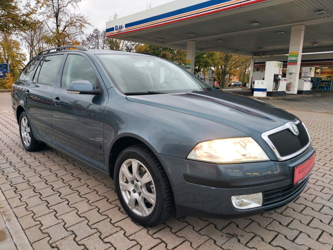 Skoda Octavia Combi Ambiente Klima Navi AHK - 旅行车:图1 Skoda Octavia Combi Ambiente Klima Navi AHK - 旅行车:图1