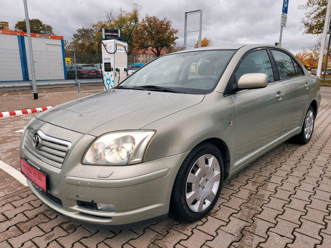 Toyota Avensis 1.8 VVT Lim. Klima Sitzheizung - 轿车:图3 Toyota Avensis 1.8 VVT Lim. Klima Sitzheizung - 轿车:图3