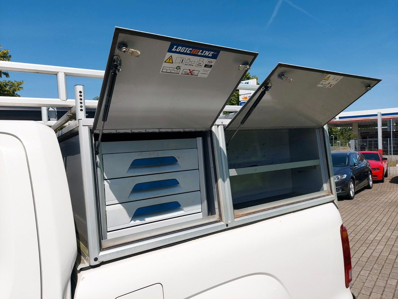 Volkswagen Amarok DoubleCab Klima AHK - 越野车:图2 Volkswagen Amarok DoubleCab Klima AHK - 越野车:图2