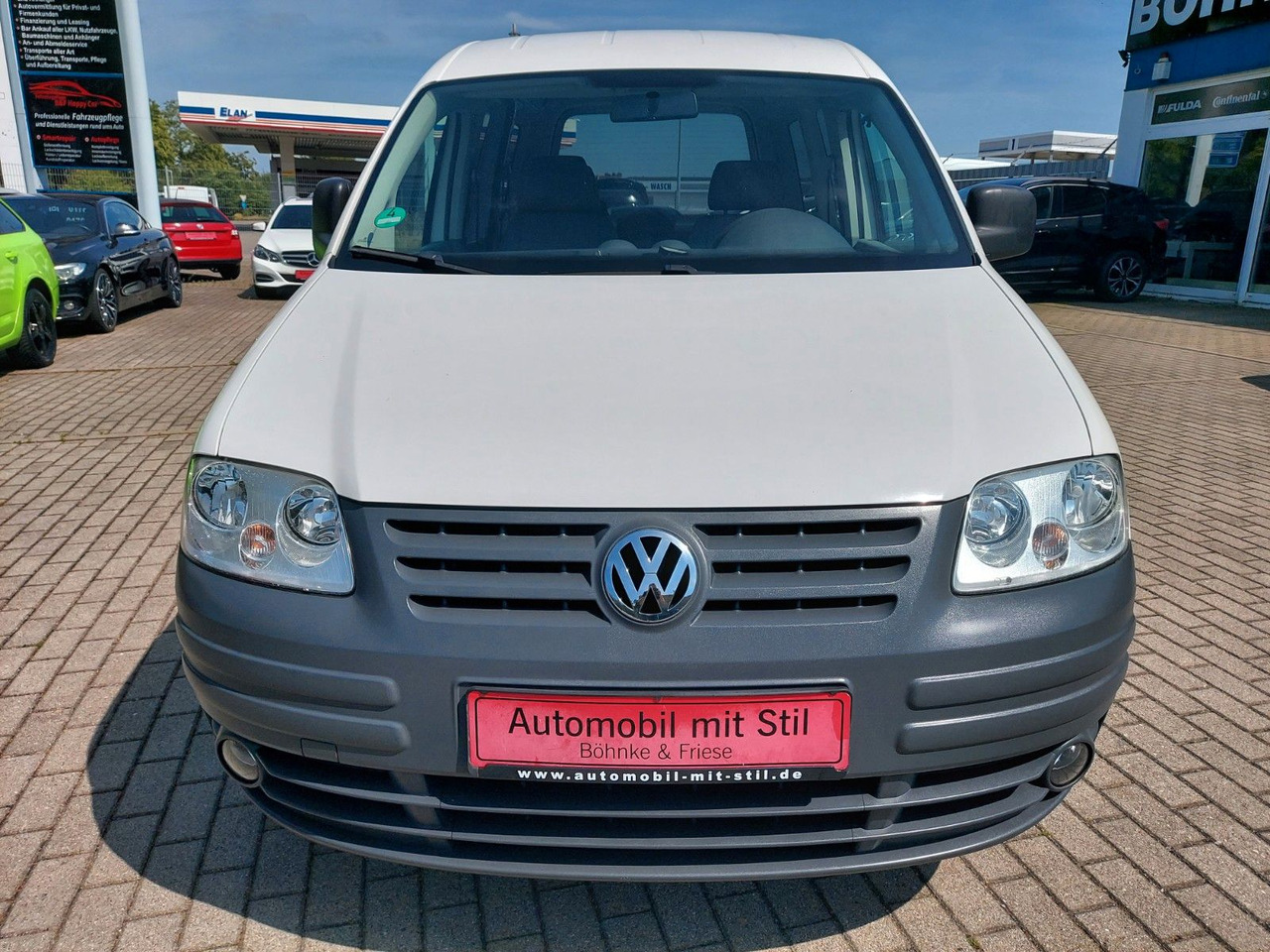 Volkswagen Caddy Kombi 1.9 Tdi Klima max. 5 Sitze AHK - 小型客车:图3 Volkswagen Caddy Kombi 1.9 Tdi Klima max. 5 Sitze AHK - 小型客车:图3