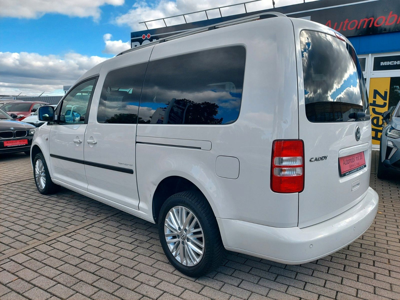 Volkswagen Caddy Kombi Maxi Comfortline 7 Sitze Team - 小型客车:图5 Volkswagen Caddy Kombi Maxi Comfortline 7 Sitze Team - 小型客车:图5