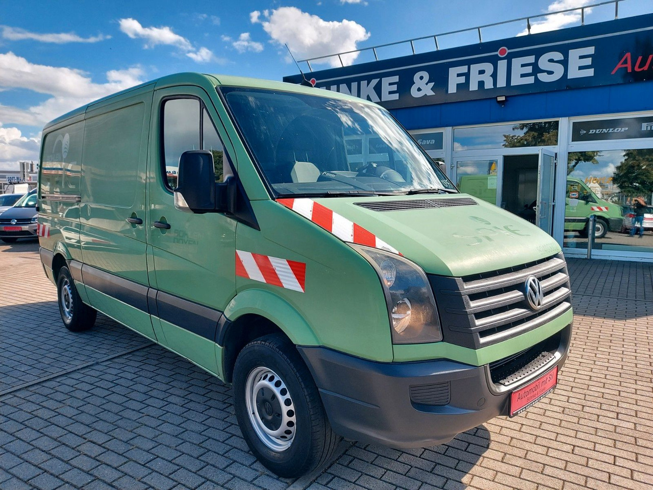Volkswagen Crafter Kasten 35 mittel L2H1 Klima Standheiz. - 小型客车:图1 Volkswagen Crafter Kasten 35 mittel L2H1 Klima Standheiz. - 小型客车:图1