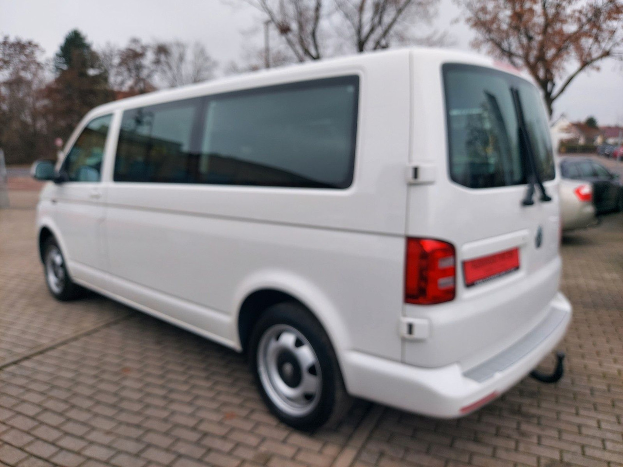 Volkswagen T6 Caravelle Comfortline Lang DSG 8 Sitze ACC - 小型客车:图5 Volkswagen T6 Caravelle Comfortline Lang DSG 8 Sitze ACC - 小型客车:图5