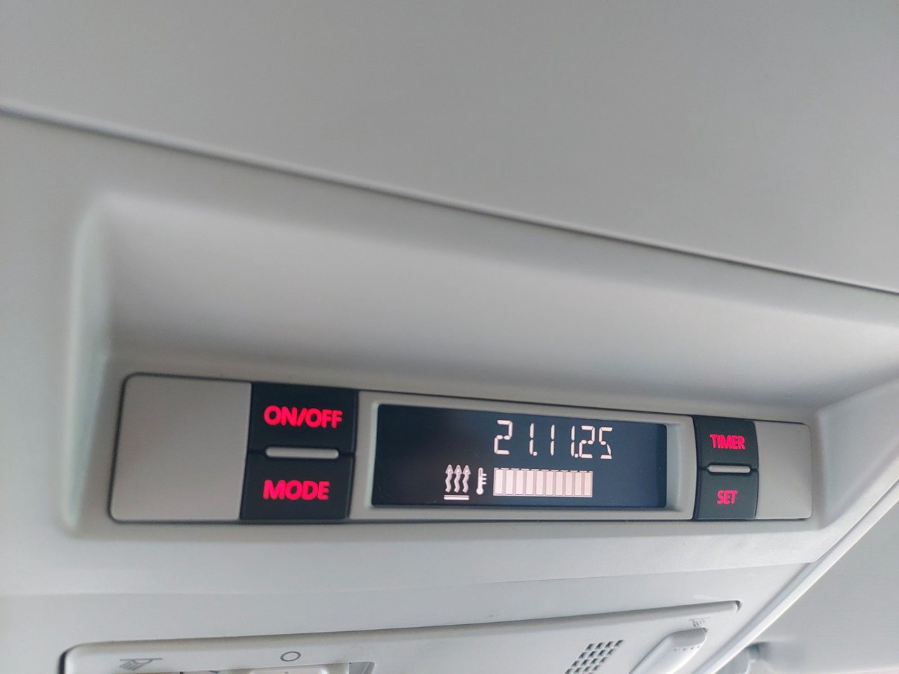 Volkswagen T6 Transporter Kasten 4Motion LED DSG 3 SITZE - 小型客车:图2 Volkswagen T6 Transporter Kasten 4Motion LED DSG 3 SITZE - 小型客车:图2