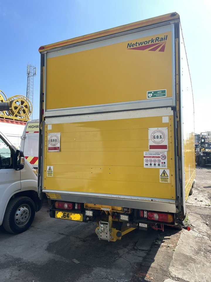 Mitsubishi Fusso - 厢式卡车:图3 Mitsubishi Fusso - 厢式卡车:图3