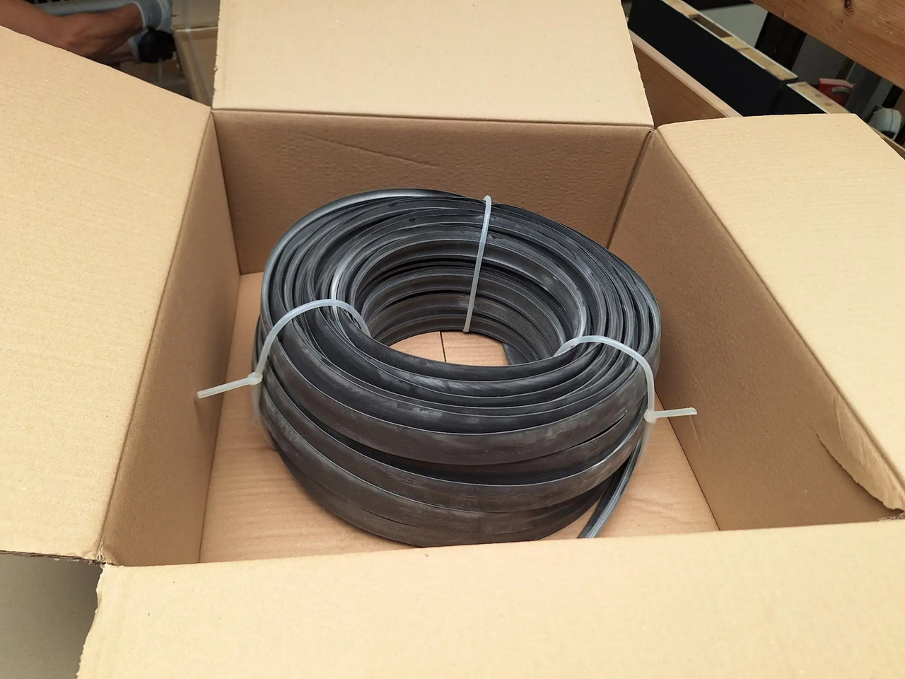 1 Stk. Dichtungsprofil - 车间设备:图1 1 Stk. Dichtungsprofil - 车间设备:图1
