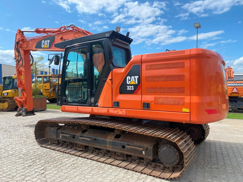 Caterpillar 323 Next Gen NVT - 履带式挖掘机:图2 Caterpillar 323 Next Gen NVT - 履带式挖掘机:图2