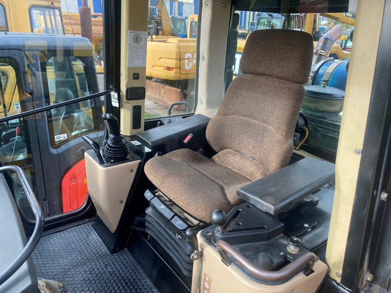 Caterpillar 953 C - 履带式装载机:图4 Caterpillar 953 C - 履带式装载机:图4