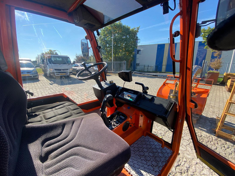 Holder C3.42 NVT - 除雪车:图5 Holder C3.42 NVT - 除雪车:图5