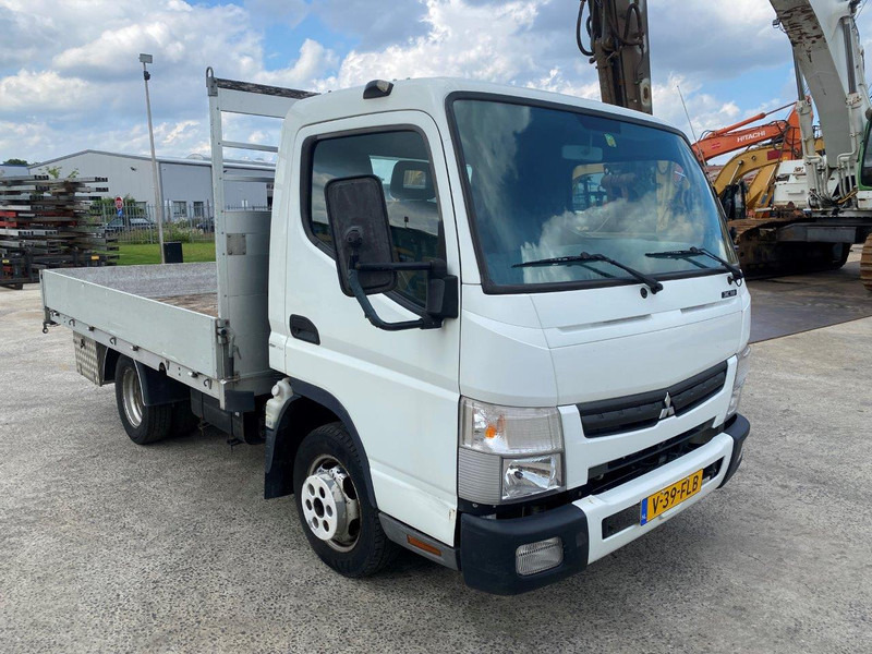 Mitsubishi Fuso Canter 3C18 NVT - 栏板式/ 平板卡车:图2 Mitsubishi Fuso Canter 3C18 NVT - 栏板式/ 平板卡车:图2