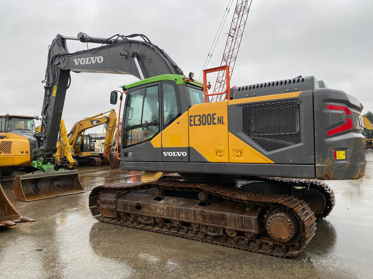 Volvo EC300 - 履带式挖掘机:图1 Volvo EC300 - 履带式挖掘机:图1