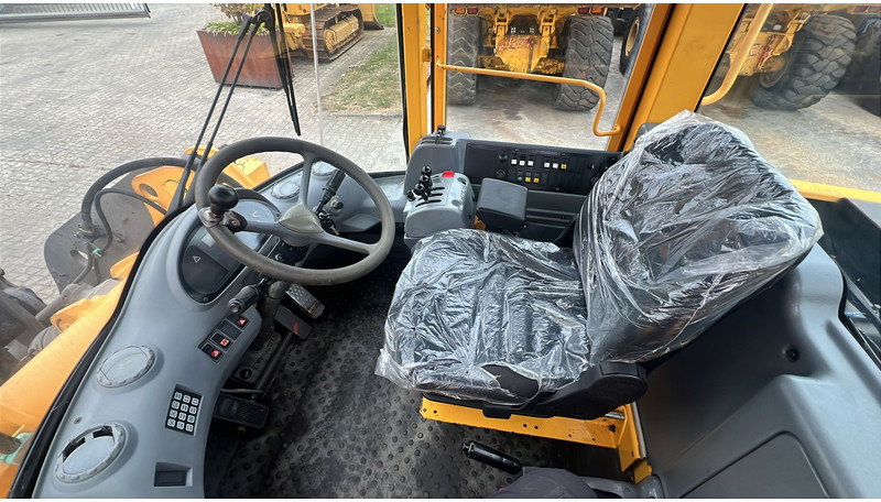 Volvo L70 D NVT - 轮式装载机:图4 Volvo L70 D NVT - 轮式装载机:图4