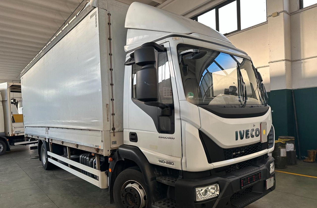 Iveco 140e28 euro 6 centina e sponda - 侧帘卡车:图1 Iveco 140e28 euro 6 centina e sponda - 侧帘卡车:图1