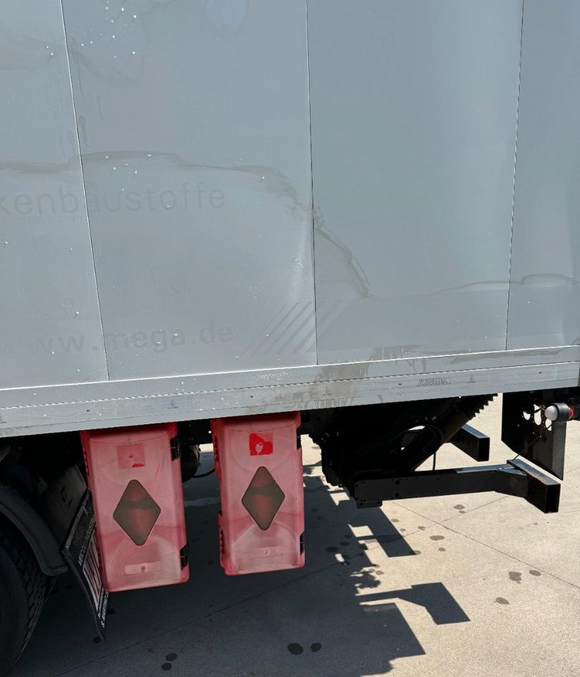 厢式卡车 Iveco：图17