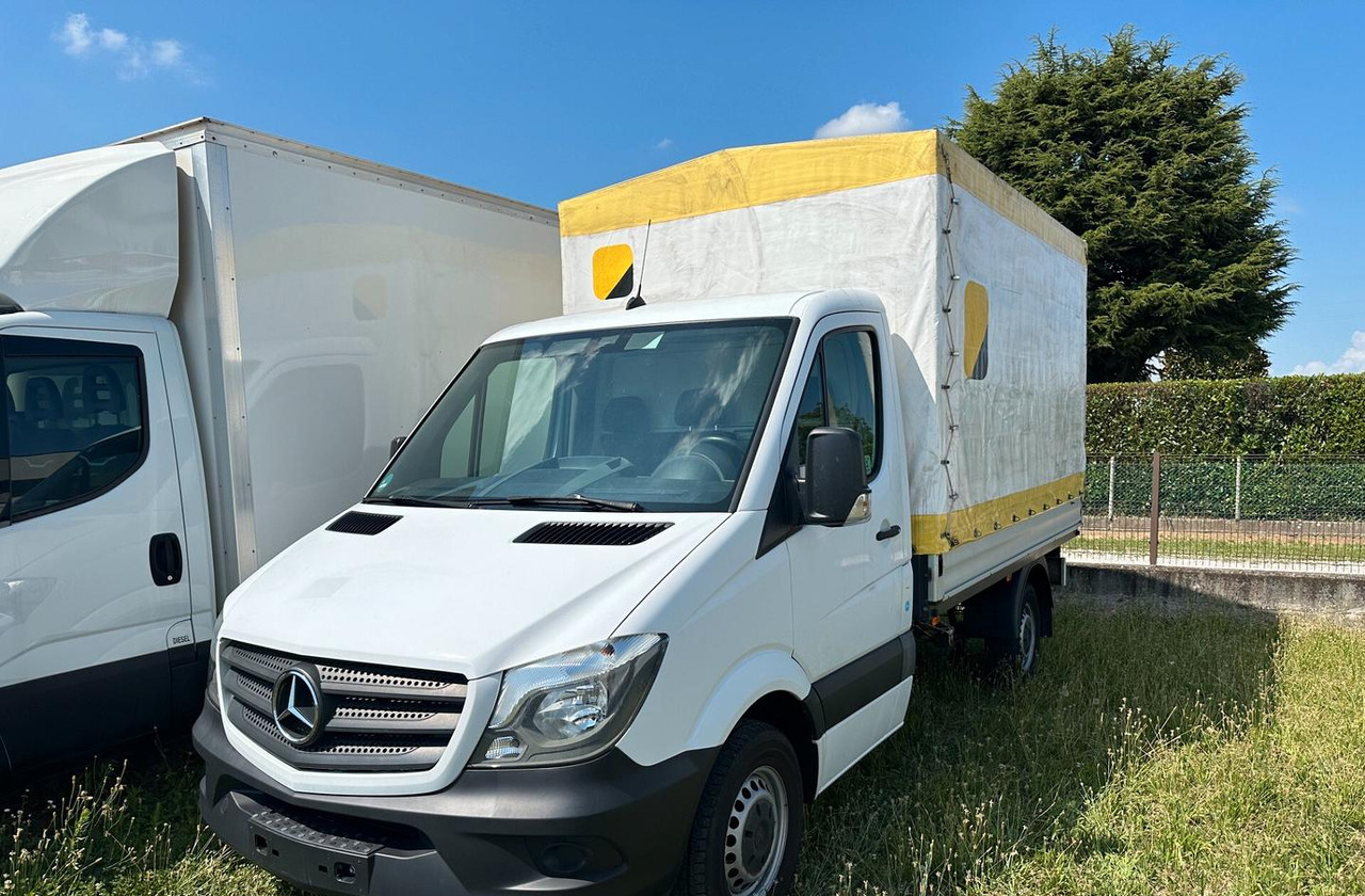 Mercedes Benz 211 centina euro 6 - 侧帘货车:图1 Mercedes Benz 211 centina euro 6 - 侧帘货车:图1